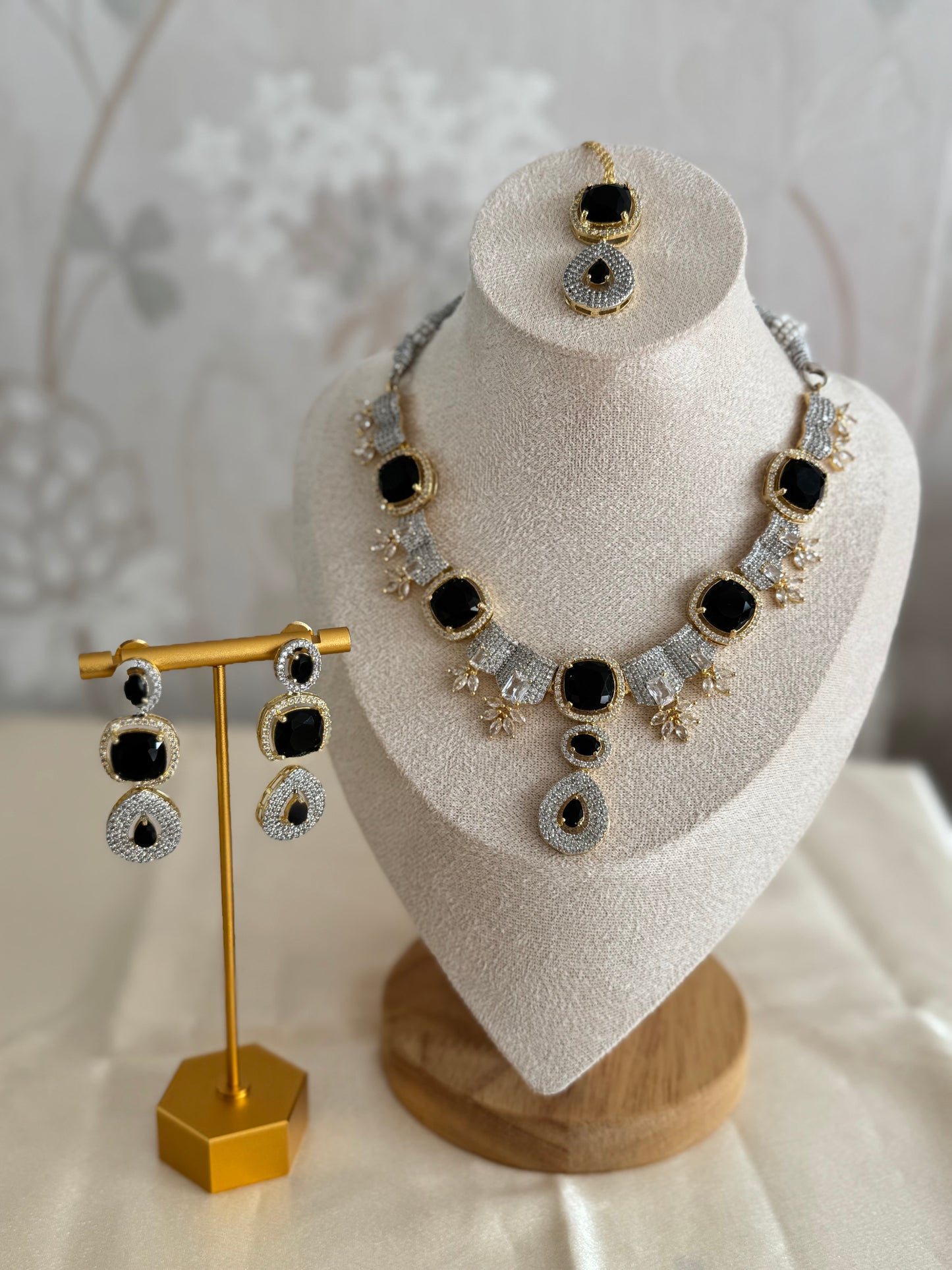 Unique Black South Asian Necklace Set with Ganga Jamna Polish | Traditional Ethnic Jewelry