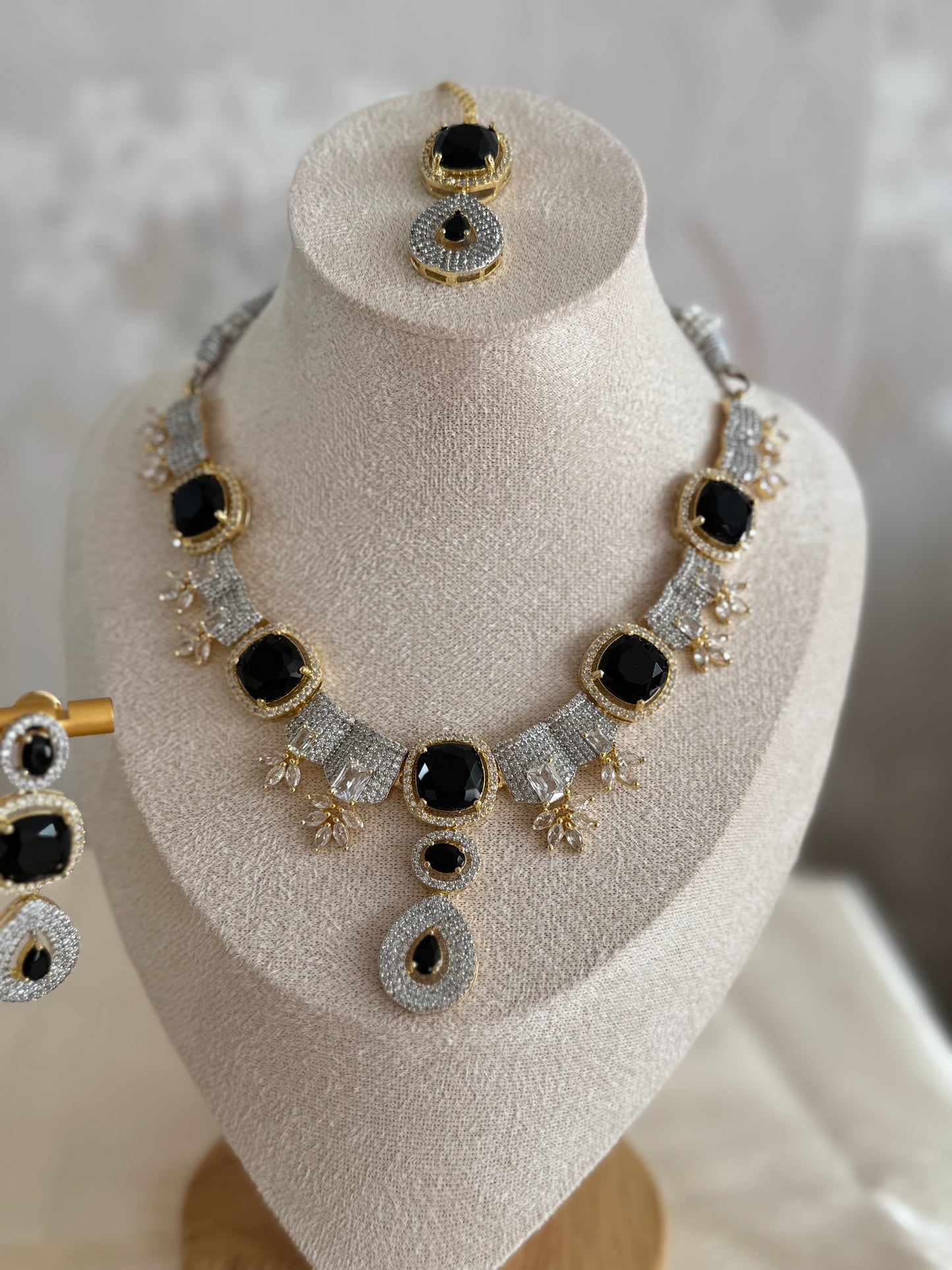 Unique Black South Asian Necklace Set with Ganga Jamna Polish | Traditional Ethnic Jewelry