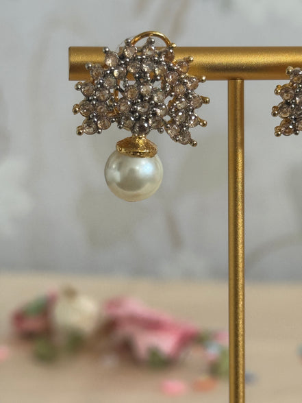 Cubic Zirconia Studs | Gold plated and pearl