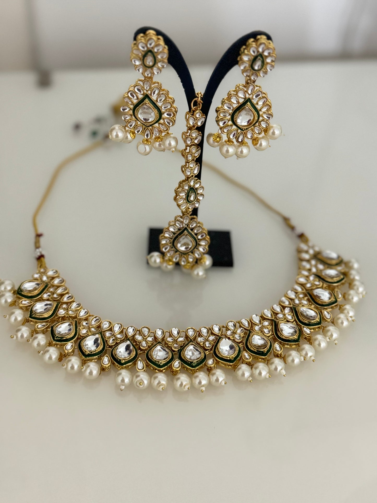 Kundan Polki Traditional Indian Necklace Set With Matching Tikka