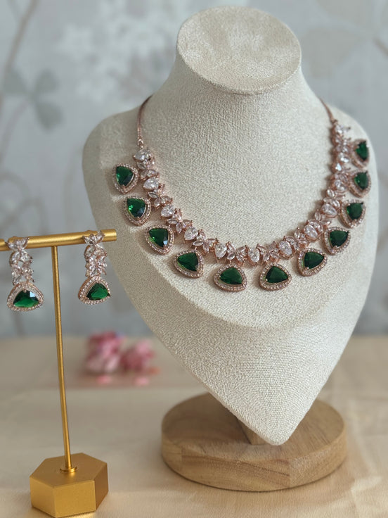 Cubic Zirconia Necklace set : Rose gold| ruby red, rama green, emerald green