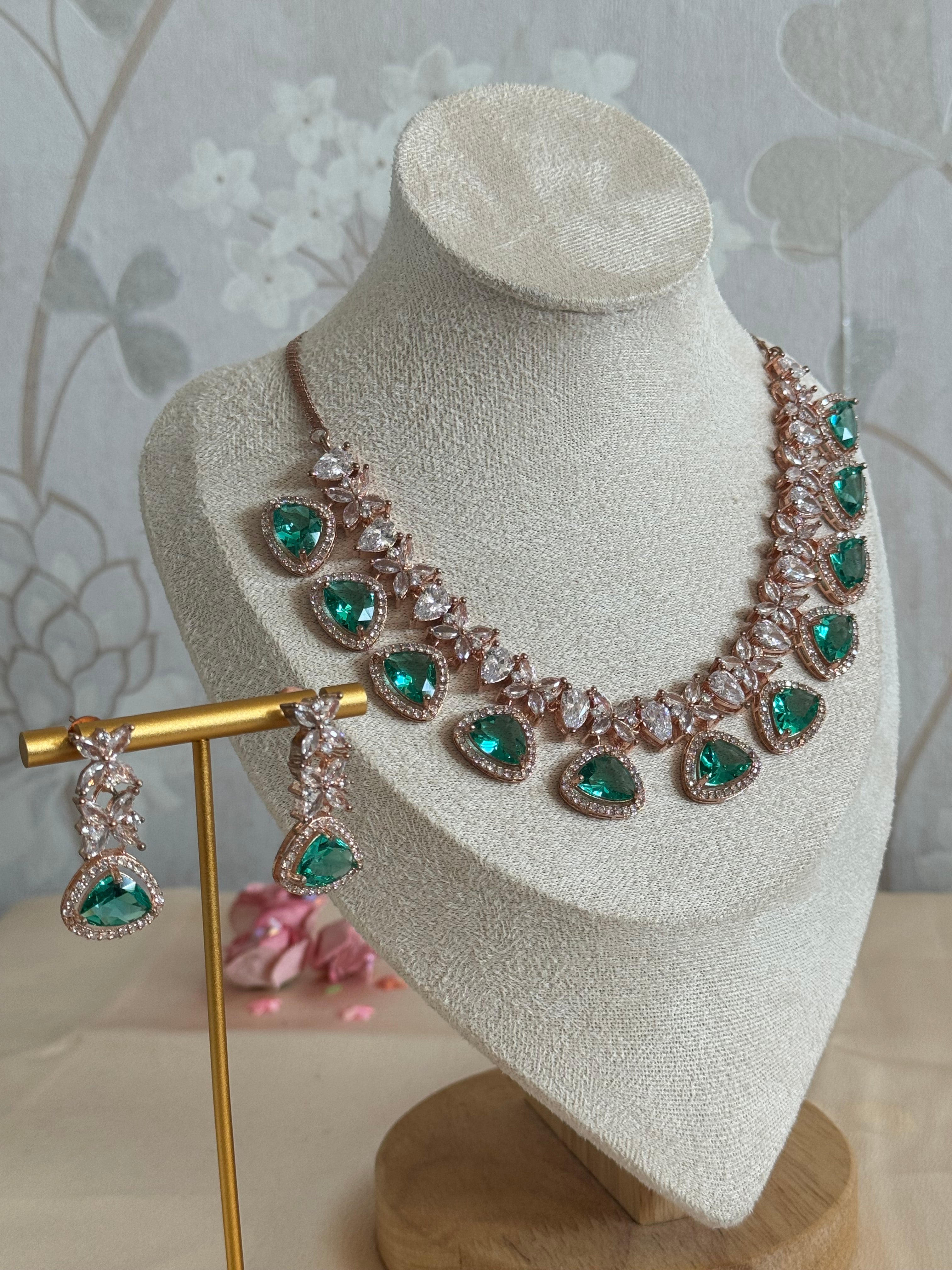 Cubic Zirconia Necklace set : Rose gold| ruby red, rama green, emerald green
